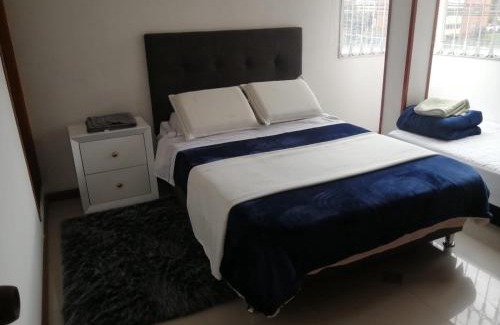 Calle 26 Apartment | Budget-Friendly C HOTELERA Rey es with Family Amenities
