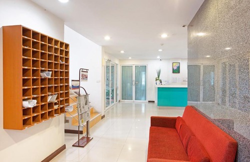 Map Yang Phon Hotel | Oceanfront C-House & Residence Hotel with Pool Access