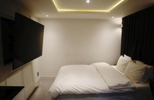 Uijeongbu Hotel | C-line Hotel
