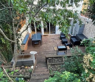 Arcueil Villa | Family-Friendly C - Maison: 10 min from Paris Expo