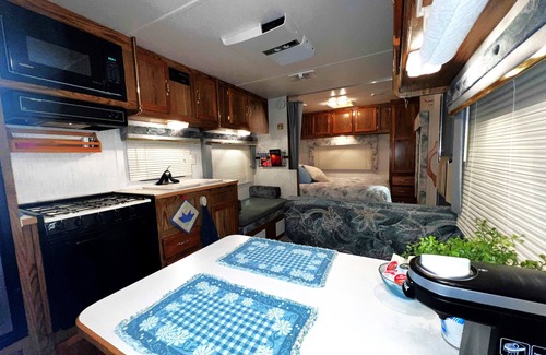 Burns House | Gateway Getaway at C R Camper: Family-Friendly Retreat