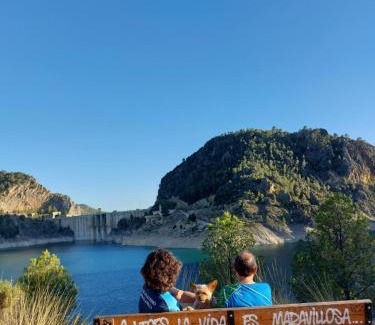 Minglanilla House | Discover C.R. Tierras del Cabriel: Family & Pet Friendly Retreat
