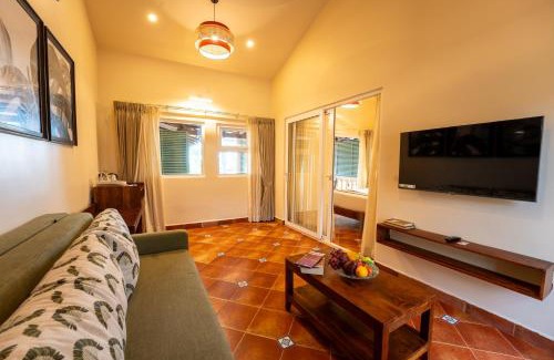 Sernabatim Resort | Relax at C Roque Beach Resort with Private Ocean Views