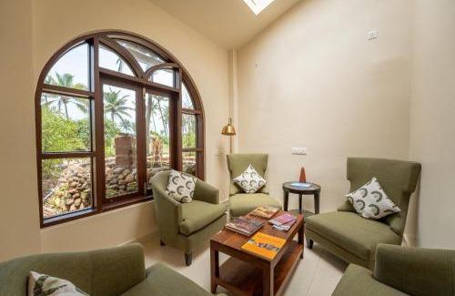 Sernabatim Resort | Relax at C Roque Beach Resort with Private Ocean Views