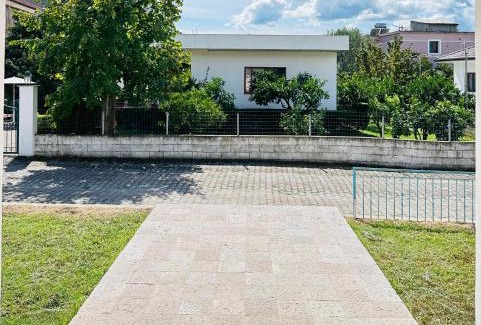 Berat Villa | C Villa