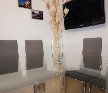 Hornachuelos Apartment | Explore Family-Friendly Comfort at Caño de Hierro