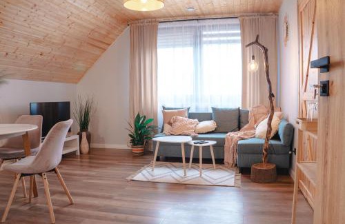 Ogrodzieniec House | Pet-Friendly Retreats at Całorocznik Apartments - 9/10 Rated