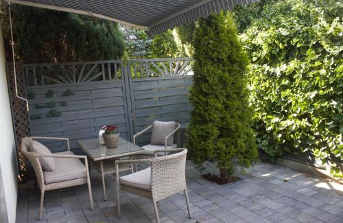 Chlapowo House | Cozy Retreat with Patio: Pet-Friendly Family Getaway
