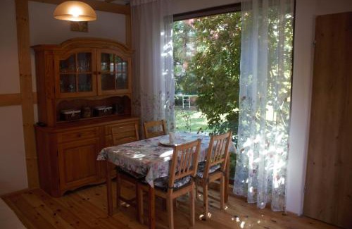 Chlapowo House | Cozy Retreat with Patio: Pet-Friendly Family Getaway