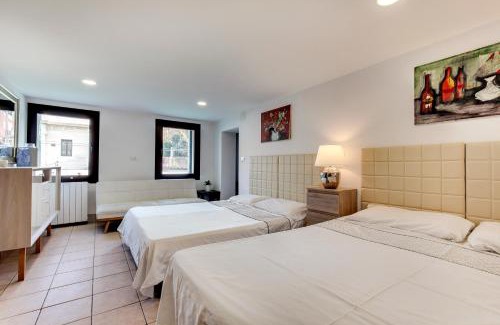 Castello Apartment | Discover CA' ARSENALE: Pet-Friendly with Hot Tub & Breakfast