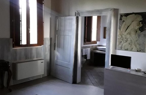 Borgo Virgilio House | Discover Mu & Mu: Family-Friendly with Pool and Hot Tub