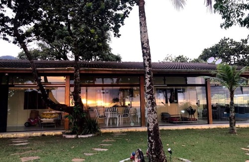 Praia do Pauba House | Discover Casa pé na Areia: Family & Pet-Friendly Retreat