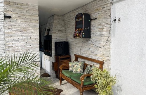 Vargem Grande House | Relax at Casa Muruci: Pet-Friendly Getaway with Spa