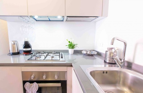 Dorsoduro Apartment | Experience CA CAMMELLO: Private Terrace & Canal Views