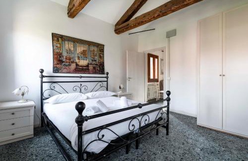 Cannaregio Villa | Discover Family-Friendly Comfort at Ca' Canciani Hotel