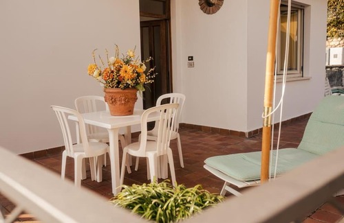 Marciaga Apartment | Discover Ca' Dei Cedri: Oceanfront Bliss for Families