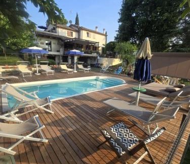 Coriano Bed & Breakfast | Top-Rated CA' DEI GELSI B & B: Family-Friendly Retreat