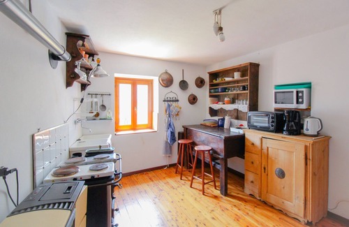 Carcente House | Stunning Ca 'dei L'Era de Sott with Breathtaking Views