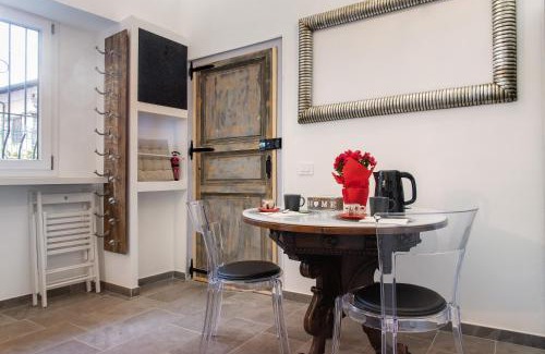 Porto Valtravaglia Apartment | Ca Del Lac