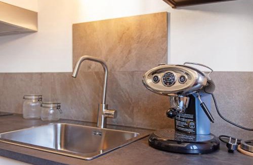 Porto Valtravaglia Apartment | Ca Del Lac