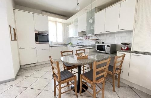 Monteleone House | Relaxing Retreat at Ca' del Monte: Hot Tub & Family Friendly