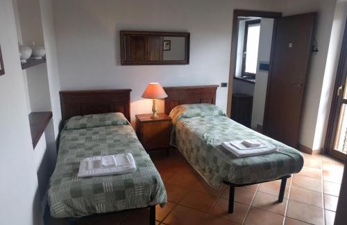 Cecima House | Inviting Ca' del Monte Resort with Oceanfront Views