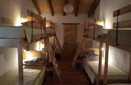 Gargnano House | Pet-Friendly Retreat at Ca' del Rì - Rated 9.4/10