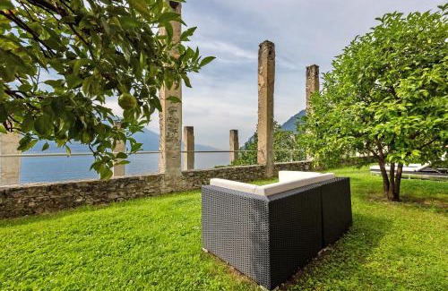 Limone sul Garda House | Beautiful Ca dela Nua: Lakefront Pet-Friendly Retreat