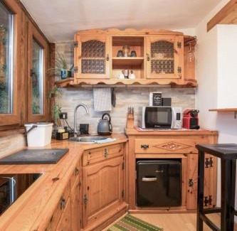 Maccagno con Pino e Veddasca House | Pet-Friendly Ca' di Aroha with Family Amenities & 8.8 Rating
