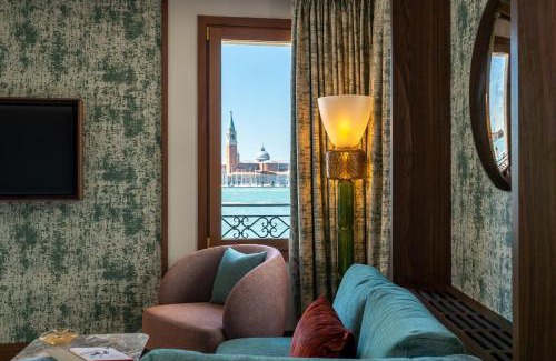 Castello Hotel | Indulge at Ca'di Dio - 5-Star Hotel with Spa & Hot Tub