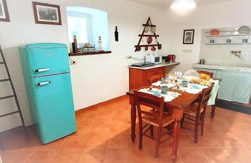 Masone Bed & Breakfast | Pet-Friendly Ca' du Tu with Oceanfront Views & Great Score