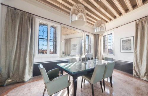 Castello Apartment | Experience Ca' Erizzo: Breathtaking Views Await You