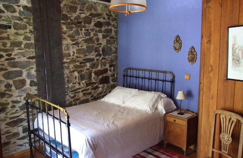 Colinas del Campo de Martin Moro House | Family-Friendly Retreat at Casa Trallera - Rated 10/10