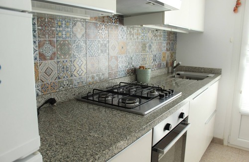 Vista de los Angeles-Rumina House | Stylish Casa Wilphi - 5-Min Walk to Beach With Pool