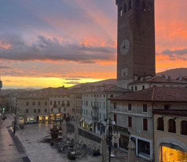 Bassano del Grappa House | Discover Ca' Garibaldi Rooms: Pet-Friendly Retreat Awaits