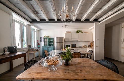 Bassano del Grappa House | Discover Ca' Garibaldi Rooms: Pet-Friendly Retreat Awaits