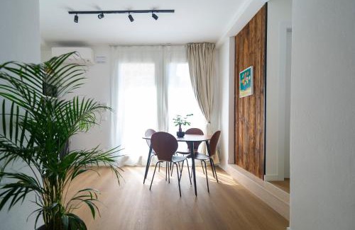 Revine Lago Apartment | Experience Vintage Charm at Ca' Glera - Rated 9.4/10
