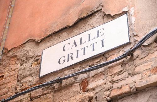 Castello Apartment | Family-Friendly Comfort at Ca' Gritti by Venicevillas