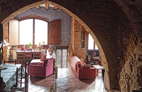 La Bisbal de Falset House | Discover Affordable Comfort at Ca l'Aleixa Rooms