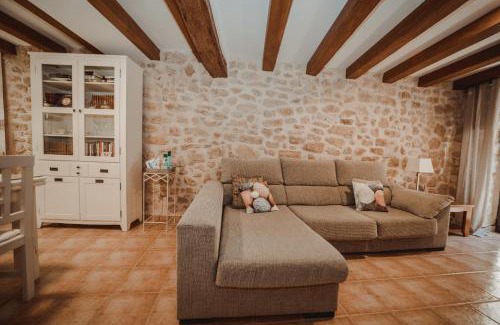 Bot House | Eco-Friendly Retreat at Ca La Leonor, Pet & Child Friendly