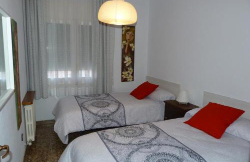 Olot Apartment | Discover Ca la Xesca: Family-Friendly Escape with 9.2 Rating