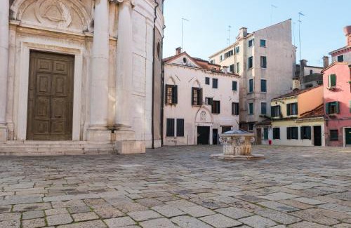Cannaregio Apartment | Discover Ca' Magno: Family-Friendly Retreat in Venice