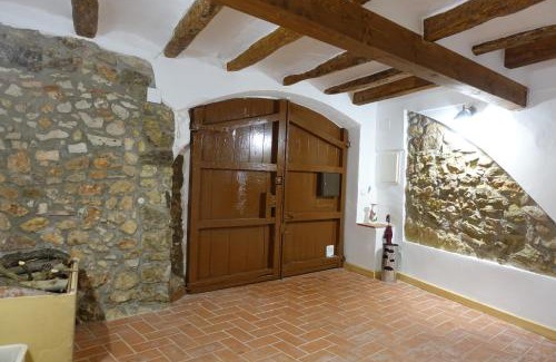 Tivissa House | Pet-Friendly Ca Miquel - Rated 9.2/10 by Guests