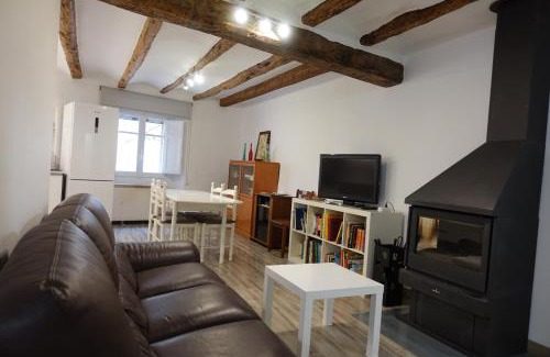 Tivissa House | Pet-Friendly Ca Miquel - Rated 9.2/10 by Guests