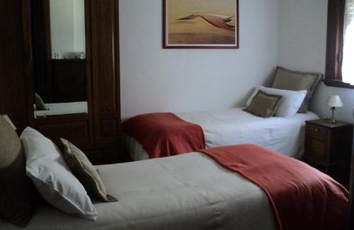 La Falda Hotel | Discover Comfort at Ca´Montana Hostal Boutique with Pool Access