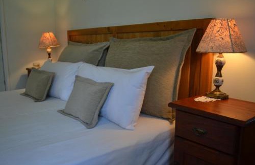 La Falda Hotel | Discover Comfort at Ca´Montana Hostal Boutique with Pool Access