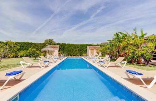 S'illot House | Family-Friendly Retreat at Ca'n Amer with Pool Access
