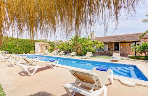 S'illot House | Family-Friendly Retreat at Ca'n Amer with Pool Access