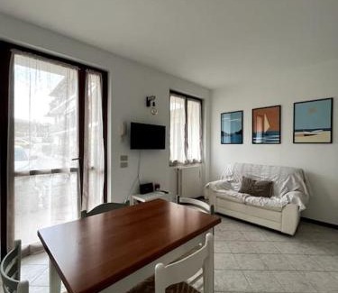 Clusane Apartment | Discover Ca' Nildes: Pet-Friendly with a 9/10 Guest Rating