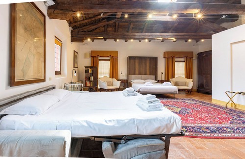 Sasso Marconi House | Stylish Ca' Palazzo Malvasia - Bologna with Spa & Dining